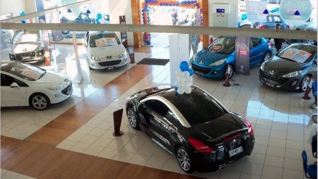 Por la devaluación, conviene comprar un auto 0km antes que un usado