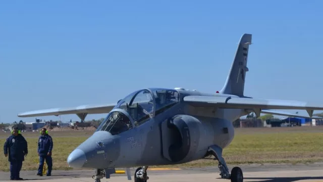 La Fuerza Aérea Argentina recibió el tercer avión Pampa III de FAdeA
