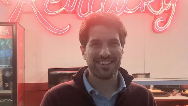 Kentucky se organiza para llegar a Rosario y Córdoba (en un mes estrena un Auto Pizza en BA)