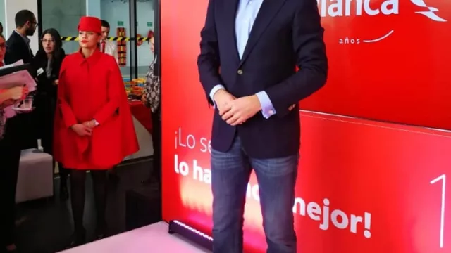 El nuevo management de Avianca niega la quiebra y analiza nuevas rutas a Argentina (¿se vendrá un Córdoba-Bogotá?)