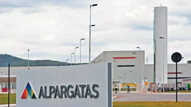 La planta de Alpargatas en Corrientes espera producir al 100% en noviembre 