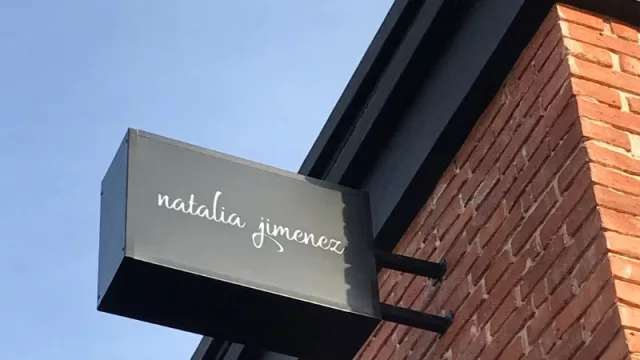 Qué está haciendo Nati Jimenez (hija de la Mona) en un localazo de Tejeda al 4233