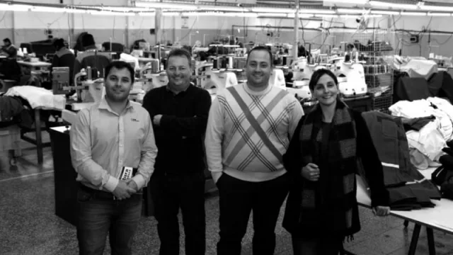 Los hermanos Verónica, Luciano y Matías Rezk y su primo, David Rosso, al frente de Rezk & Rosso. (Foto: Virginia Huespe)
