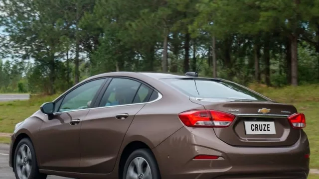 El nuevo Cruze Premier llega con conexión wifi a bordo