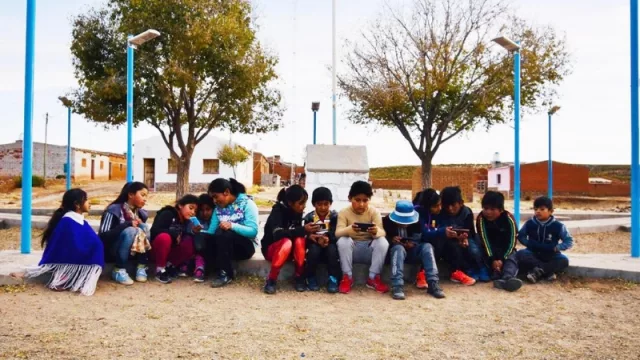 La Ruta 40, con cuatro comunidades más conectadas con wifi público