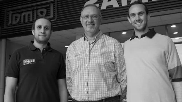 La familia Matzkin busca imponerse en el mundo de la generación de energía renovable