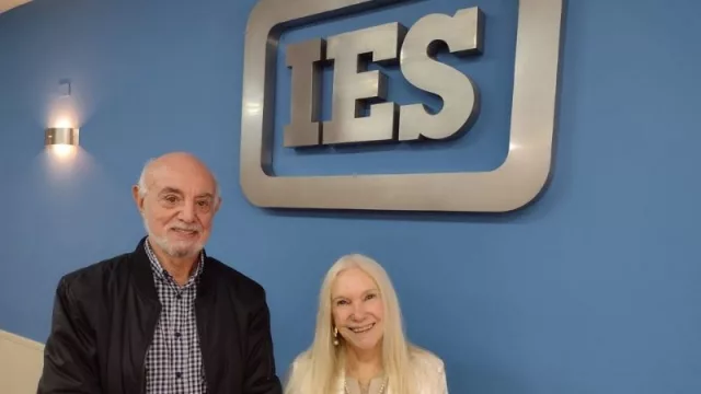  Alberto Rabbat, director general, y María Braganza, al frente del àrea de Creatividad e Innovación.