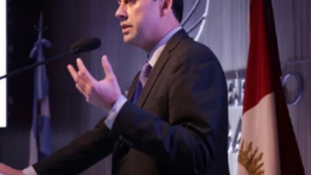 La mediocre competitividad argentina: por qué estamos en mitad de tabla (qué nos falta y cuánto)