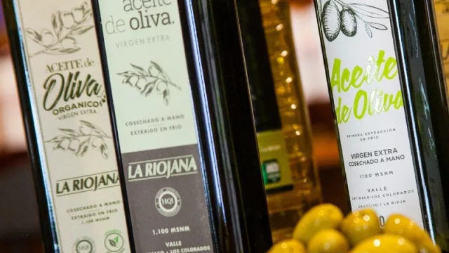 La Rioja muestra su cara productiva en Córdoba (vinos y aceites riojanos fueron degustados en el Sheraton)