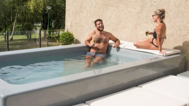 Buscando trascender: la empresa Indusplast lanza la novedosa Lagune, una piscina para tu ¿living?