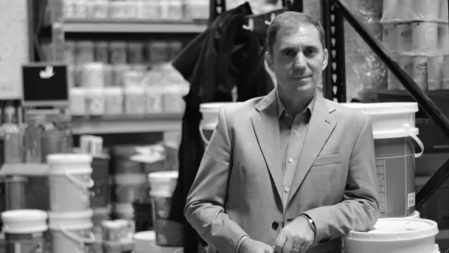 Fernando Garin, Gerente General