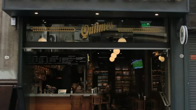 Conocé la nueva propuesta de Quilmes: su Bar El Clásico (en pleno centro porteño)