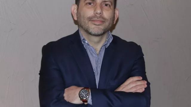 Cuántos trabajos tiene Gastón Utrera: el economista que está en todos los sectores (lo eligen 16 entidades empresarias)