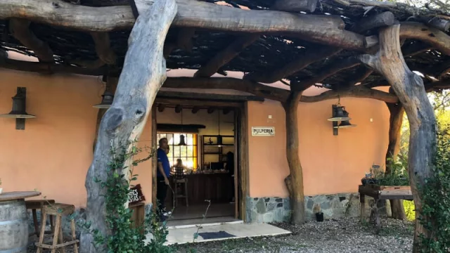 La Pulpería que hace las veces del almacen: ahí se hacen degustaciones de los vinos