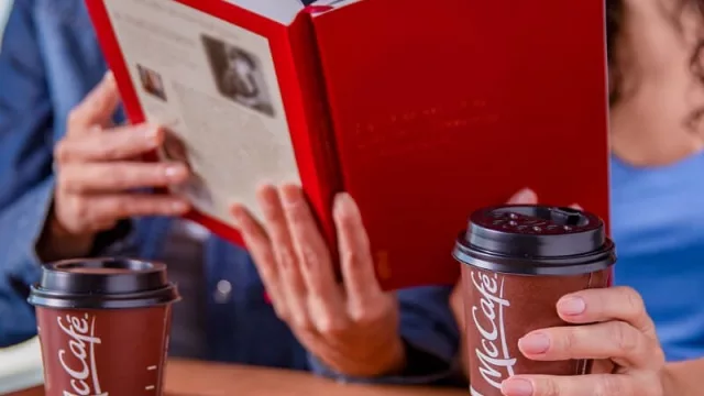 Café para todos: McDonald’s ofrece Latte o Capuccino a $ 25 en todos los locales de Argentina