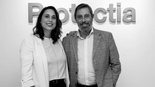 Los Mattoni: padre e hija al frente de Protectia, el banco de células madre pionero en Córdoba / (Foto: Virginia Huespe)