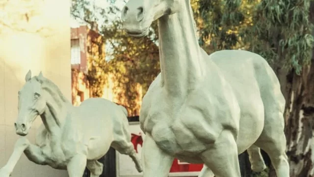 Paseo del Jockey realizará una segunda Horse Parade (con la intervención de 5 artistas)