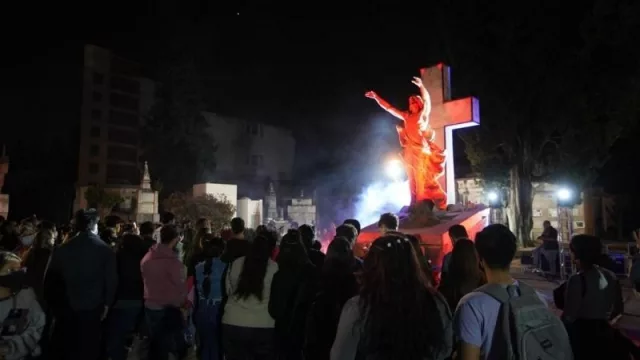 Se viene una nueva edición de la “Noche de los cementerios”