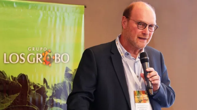 Estuvo en Los Grobo y -desde ahí- dice...