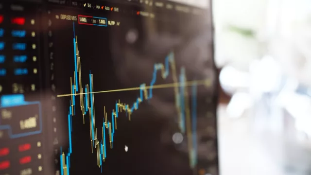 Buscando el rumbo, mientras llegan los “agro dólares”