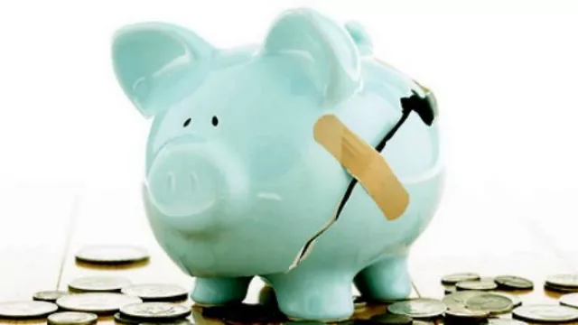 Casi sin fe en que el gobierno saque adelante la economía, dice...