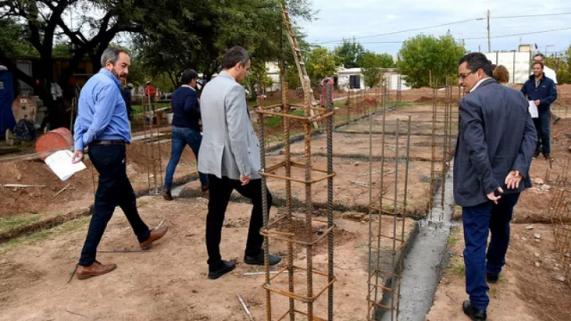 Con Mestre presente, iniciaron las obras del Centro de Salud 101 en barrio 12 de Julio