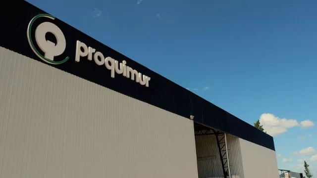 Proquimur produce en Uruguay 4 M de litros de fitosanitarios (y va por Brasil y Colombia)