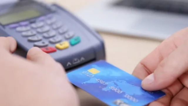 En menos de dos meses será obligatoria la tarjeta de débito para operaciones comerciales