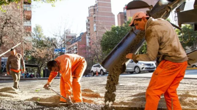 Con una inversión de $ 1.502 millones, comenzó un nuevo plan de bacheo y rehabilitación de calles