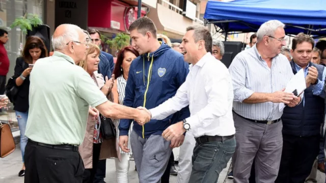 Mestre inauguró los 14 aliviadores cloacales del Distrito Joven, solución a un viejo problema