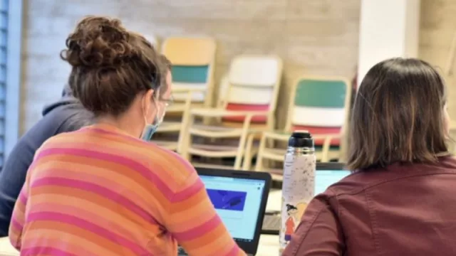 Los Parques Educativos ofrecen cursos virtuales y gratuitos de formación para el trabajo