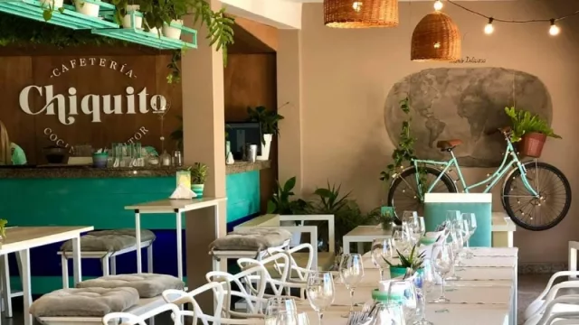 Despeñaderos: "Chiquito Café"  se posiciona en la ciudad como una excelente opción gastronómica (jugos 100% naturales y vino orgánico)
