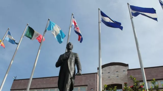 Países fundadores del BCIE acuerdan adelantar pagos de VIII incremento de capital