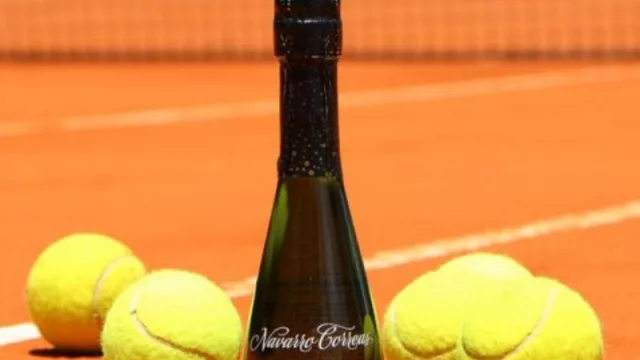 Qué bien la estoy pasando: Navarro Correas (junto al Gato Gaudio) sponsor del Argentina Open