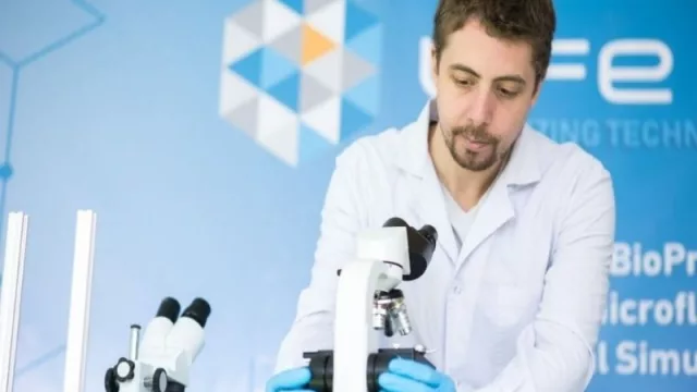 De Alberdi a Chile: Life SI exportó su primera bioimpresora 3D (la usarán para estudios de regeneración de tejido óseo)