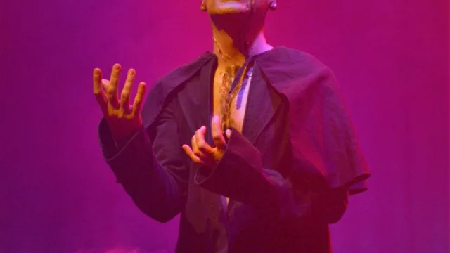 Llega el musical más grande de Córdoba: a días del estreno de Frankenstein (una obra con más de 40 artistas en escena)