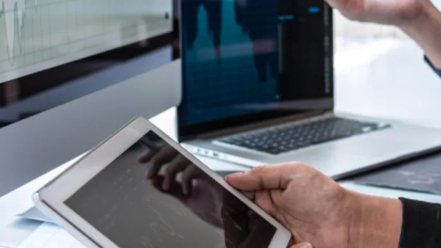 Deflación digital: entendé qué es y por qué invertir en tecnología