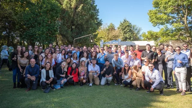 Parte del equipo de DinoCloud.