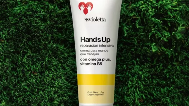 Hands Up, la crema (para manos que trabajan) que te promete manos nuevas (by Violetta Cosméticos)