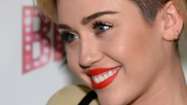 Miley Cyrus regresa a la música