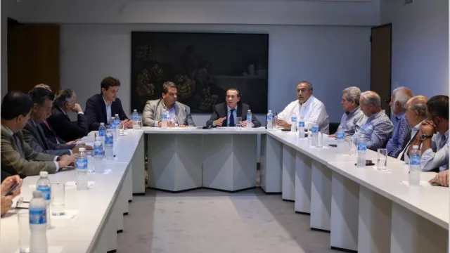 Sólo dos de cada tres empresas decidieron pagar el bono de $ 5000