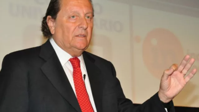 El eterno Alberto Levy vuelve a Córdoba para hablar de estrategia (presenta el caso 123 Seguros)