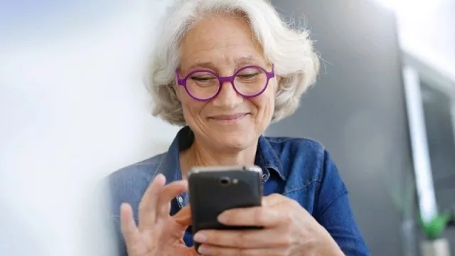 Con Banco Macro, la fe de vida está en tu celular (y en tus tarjetas)