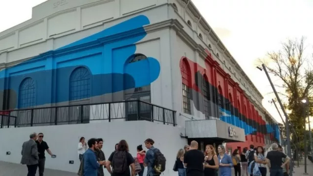 De la mano de Tersuave, Elian Chali le cambió la cara a uno de los íconos arquitectónicos de Córdoba