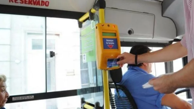 Incluso con el subsidio oficial, empresarios van por un boleto a $ 27