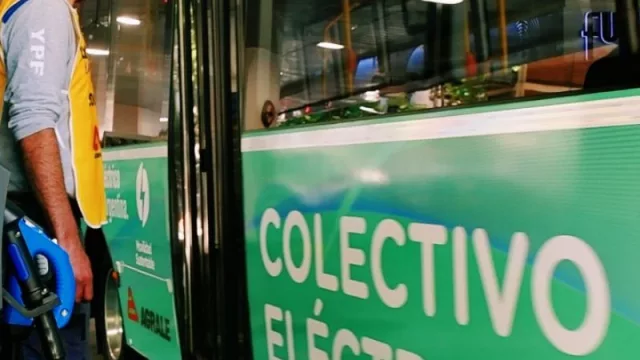 Un nuevo bus eléctrico (de fabricación nacional) tiene un 10% de componentes cordobeses (y ya circula en CABA)