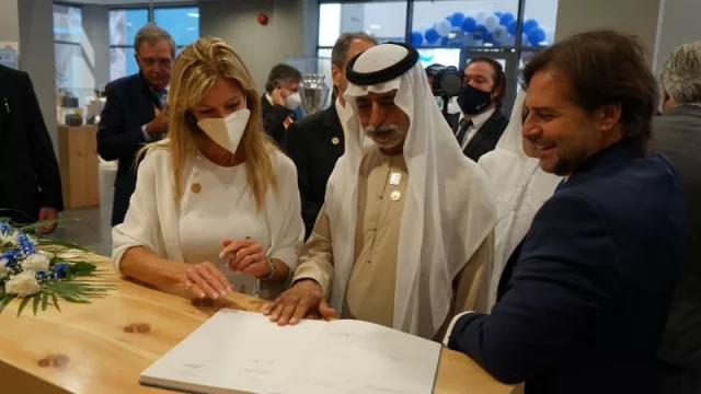 Se nos llena el paisito de arena de la buena (Habibi Dubái inviertan en UY)