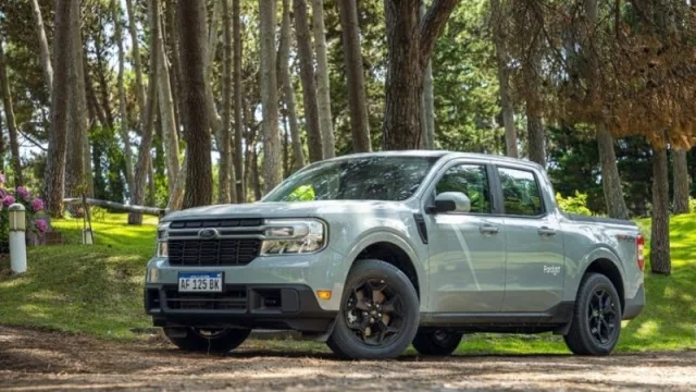 ¿Cómo tener una Maverick por minuto hora o día con Ford Go?