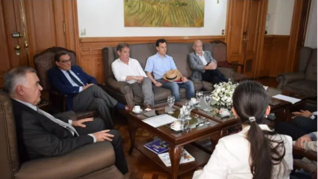 Analizan inversiones para el Centro Multimodal de Cargas en Tucumán (el proyecto dinamizará la economía tucumana y de la región)