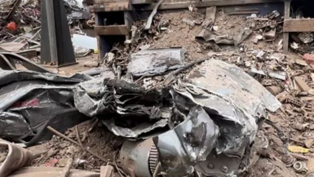 Unos los hacen y otros los deshacen: Metalera Sur y Autopartes CBA se unen para compactar y reciclar más de 5.000 autos (y quieren duplicar)